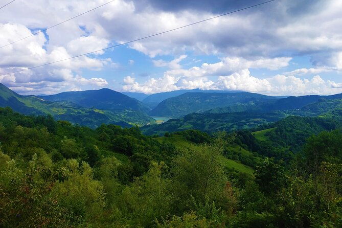 tour-to-lechkhumi-from-tbilisi-ghvirishi-lailashi-kulbaki-rachkha-usakhelouri