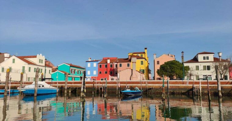 tour-to-pellestrina-in-a-typical-lagoon-boat-from-chioggia