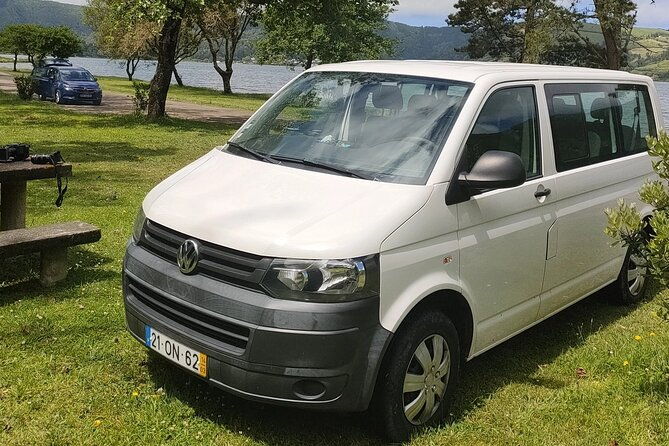 tour-to-sete-cidades-lagoa-do-fogo-and-furnas