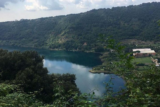 tour-to-the-roman-castles-nemi-ariccia-and-castel-gandolfo-a-day-from-rome