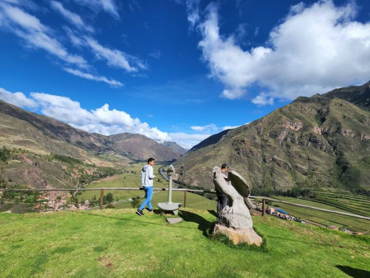 tour-to-the-sacred-valley-pisaq-ollantaytambo-chinchero