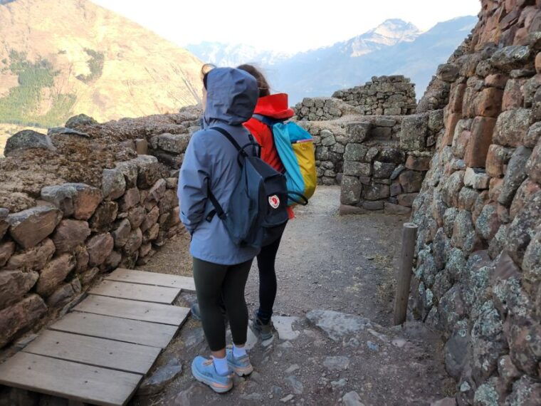 tour-to-the-sacred-valley-pisaq-ollantaytambo-chinchero