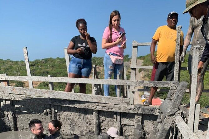 tour-to-the-totumo-volcano-and-day-at-a-hotel