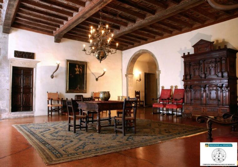 tour-to-the-walled-town-of-monselice-from-padua