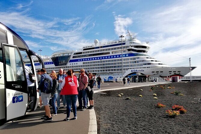 Tour to Timanfaya, La Geria and Laguna Verde for cruise passengers - A Complete Look at the Itinerary