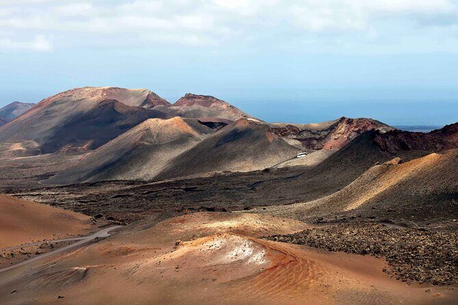 Tour to Timanfaya, La Geria and Laguna Verde for cruise passengers - FAQ