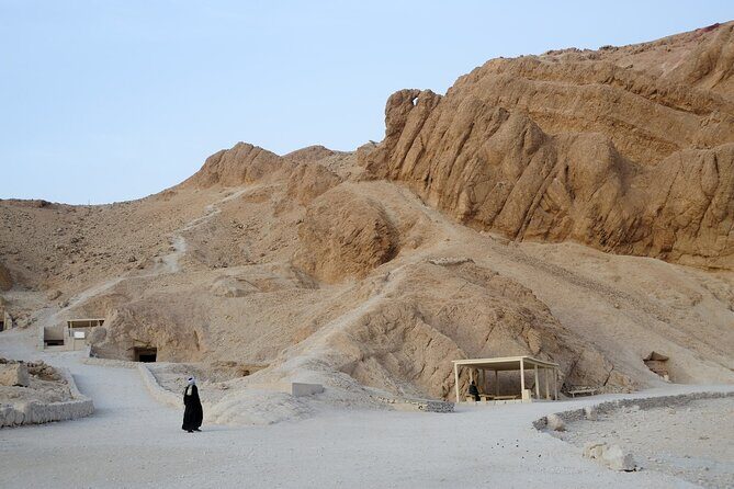 Tour to Valley of Queens Valley of the Artisans Tombs of Nobles - Who Will Love This Tour?