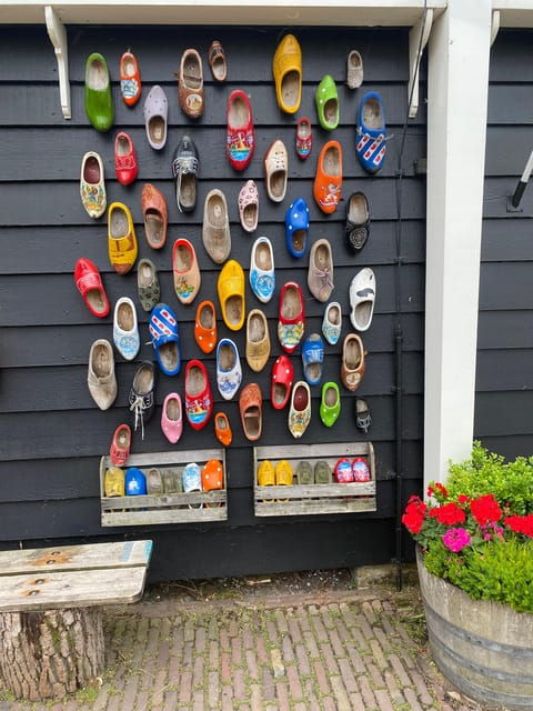 tour-to-windmills-cheese-clogs-and-volendam-from-amsterdam