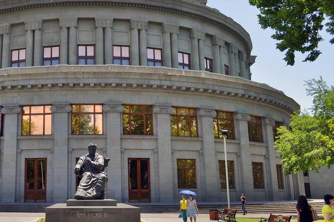 tour-to-yerevan-sevan-dilijan-armenia-from-tbilisi-2-days