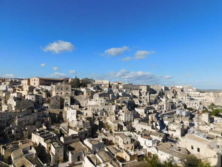 tour-transfer-from-bari-to-alberobello-matera