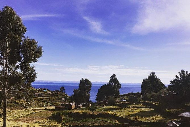 tour-uros-taquile-by-normal-boat