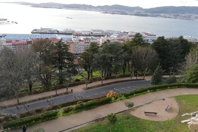 tour-vigo-and-santiago-de-compostela-departure-from-braga-and-guimaraes