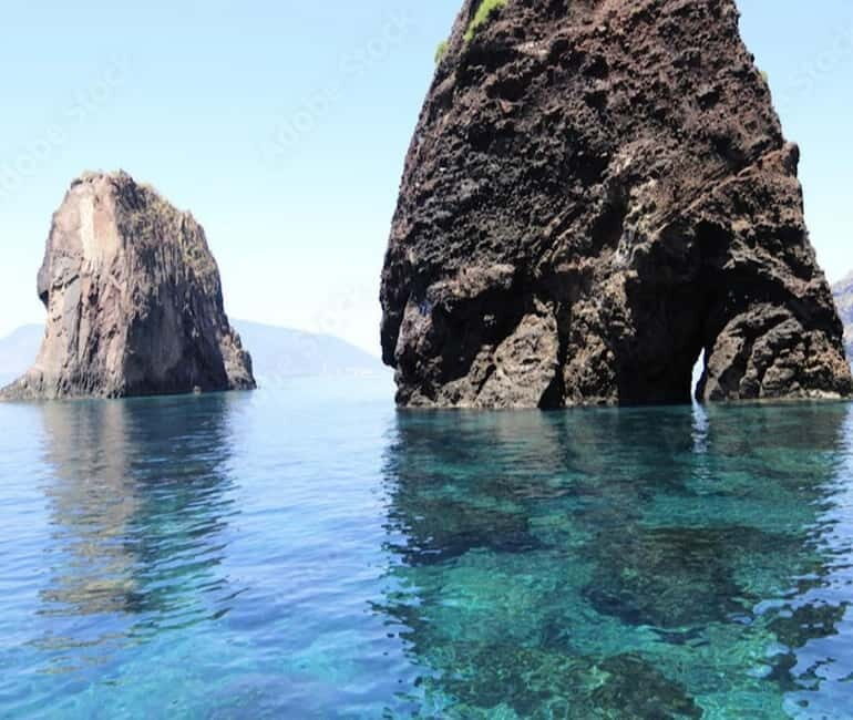 TOUR- Vulcano,Lipari,Panarea, and Stromboli (Max 5P) - An Up-Cclose Look at the Itinerary