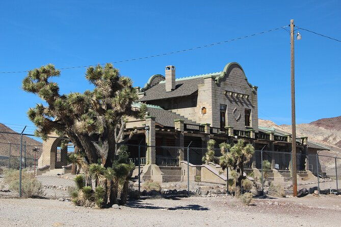 tour-with-french-guide-of-death-valley