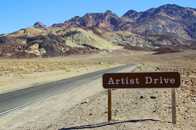 tour-with-french-guide-of-death-valley