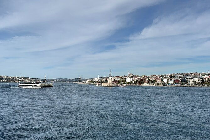 tour-with-guide-taha