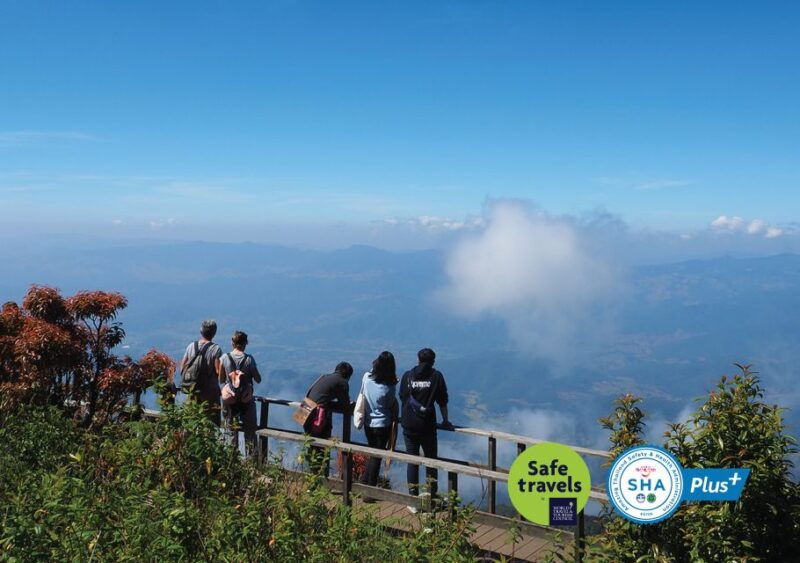 tour-with-hike-in-kiew-mae-pan-natural-trail-from-chiang-mai