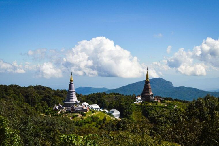 tour-with-hike-in-kiew-mae-pan-natural-trail-from-chiang-mai
