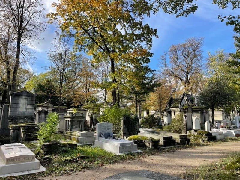 Tour with local guide in Italian of the Père Lachaise cemetery - Final Thoughts