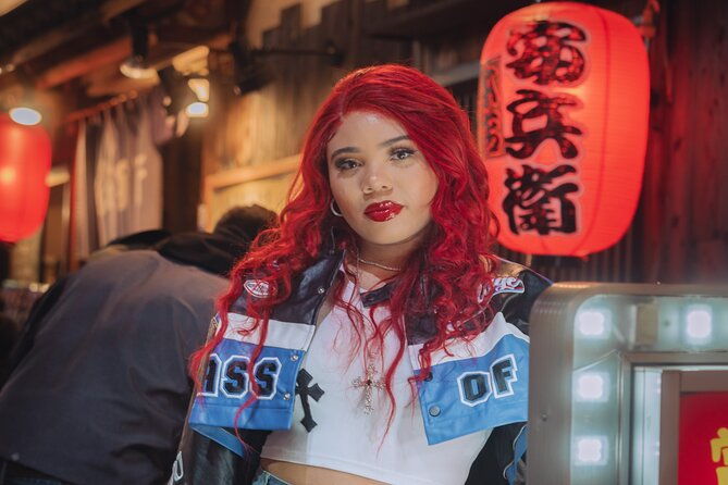 tour-with-pro-tokyo-photographer-and-take-edgy-unique-portraits