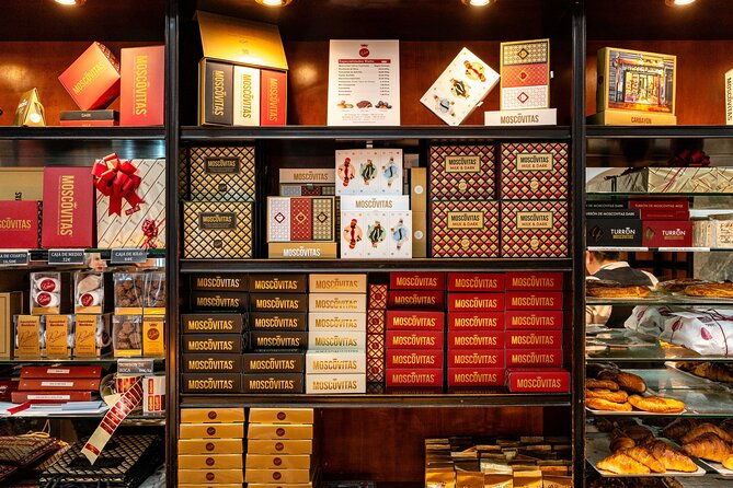 tour-with-tasting-of-moscovitas-and-asturian-pastries-in-oviedo