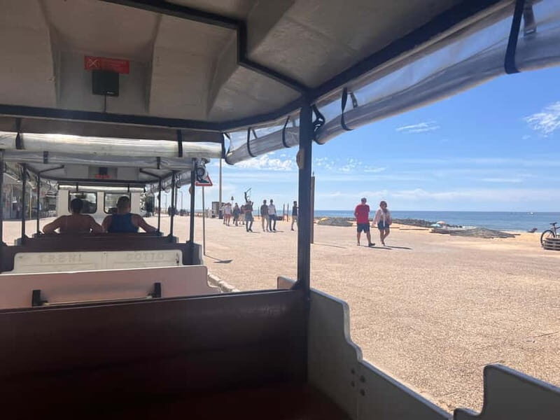 Tourist Train Quarteira - City Tour along 45 minutes - Key Points