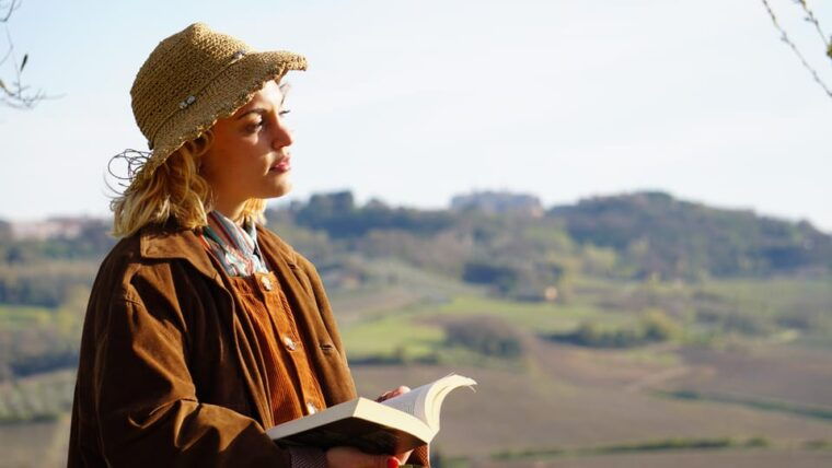 tourphotographerguide-in-the-heart-of-valdorcia-tuscany