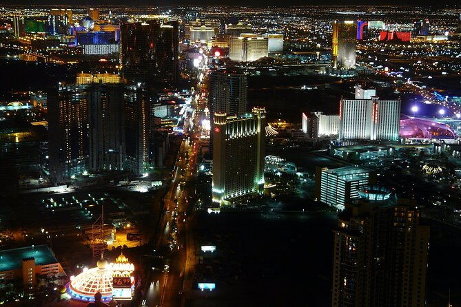 tours-of-the-las-vegas-strip-by-converted-military-party-vehicle