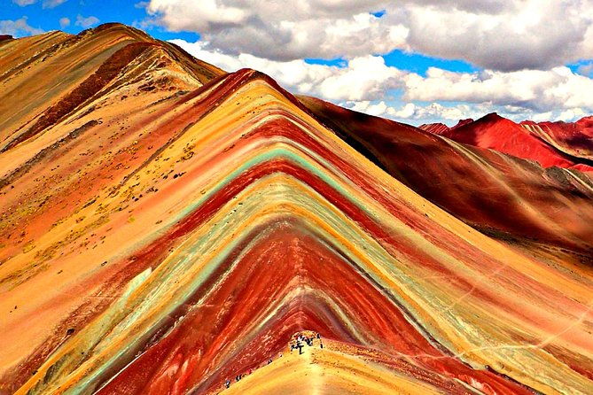 tours-rainbow-mountain-cusco-peru