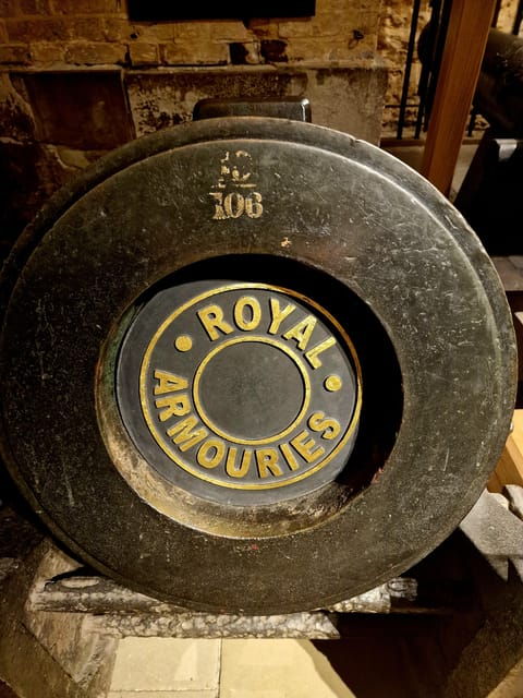 tower-of-london-crown-jewels-and-english-royal-history-tour-2