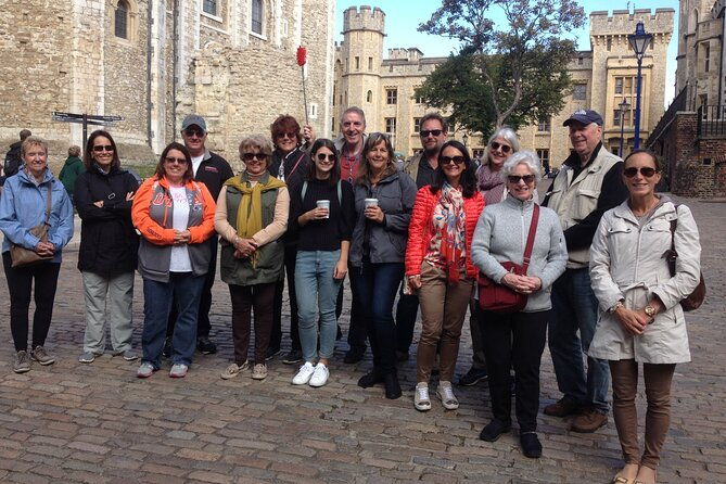 tower-of-london-crown-jewels-and-english-royal-history-tour