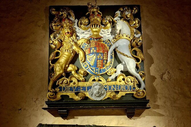 tower-of-london-crown-jewels-and-english-royal-history-tour