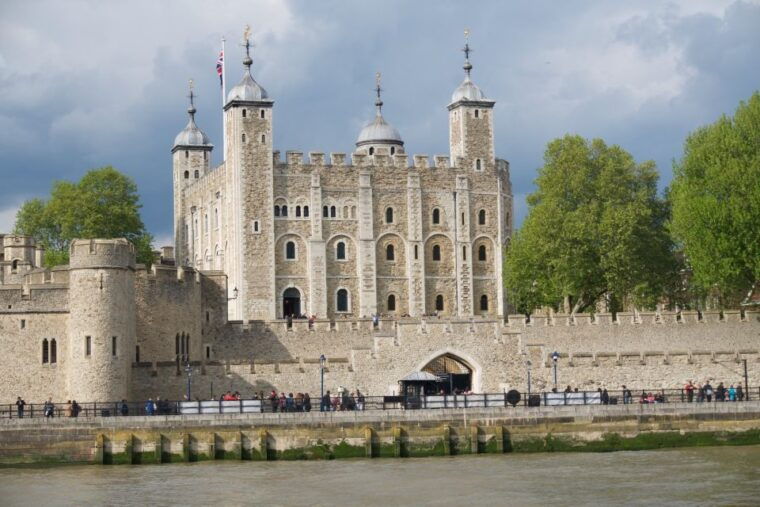 tower-of-london-private-tour-2