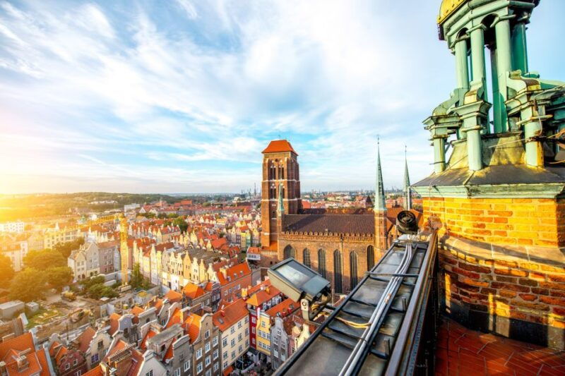 town-hall-and-gdansk-old-town-private-tour-with-tickets