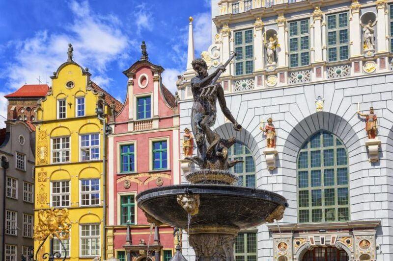 town-hall-and-gdansk-old-town-private-tour-with-tickets