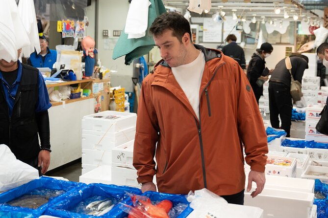 toyosu-fish-market-private-tour-and-cooking-experience