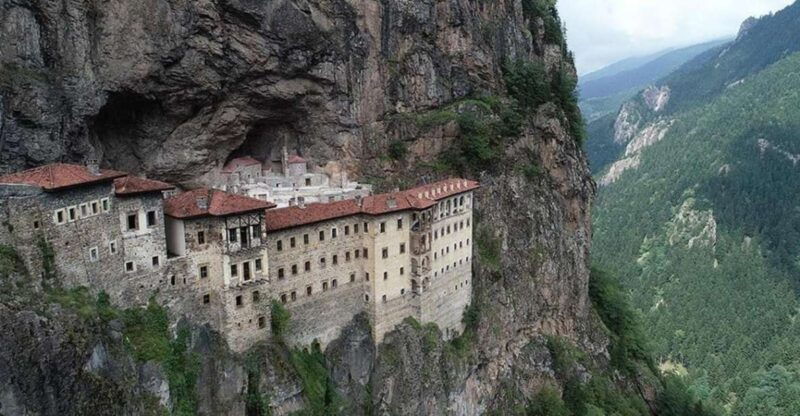 trabzon-sumela-monastery-day-tour-with-lunch