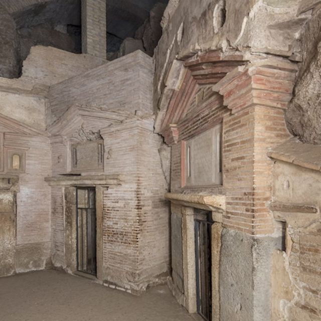 traces-of-the-past-exploring-the-catacombs-and-appia-antica