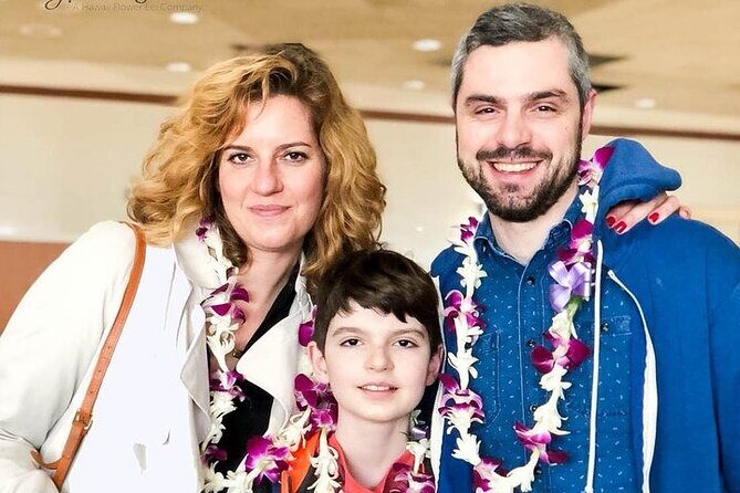 Traditional Airport Lei Greeting on Honolulu Oahu - FAQ