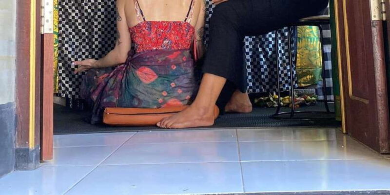 traditional-balinese-healing-and-water-purification