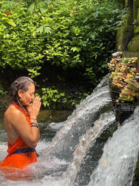 traditional-balinese-healing-and-water-purification