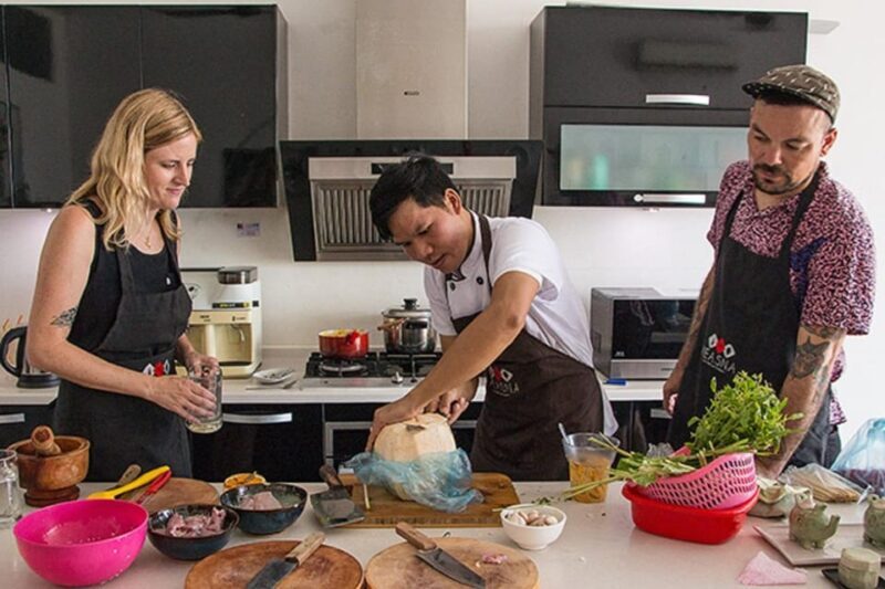 Traditional Cooking Class and Local Market tour - Why This Tour Offers Great Value