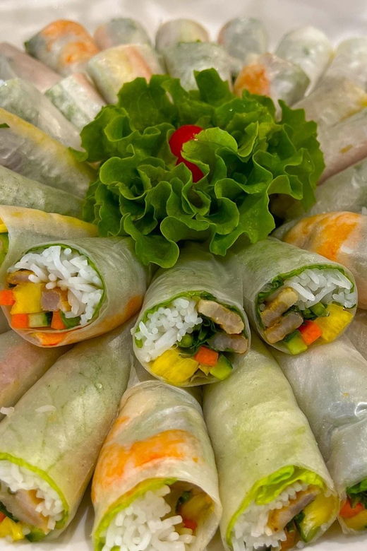 traditional-cooking-class-and-local-market-tour