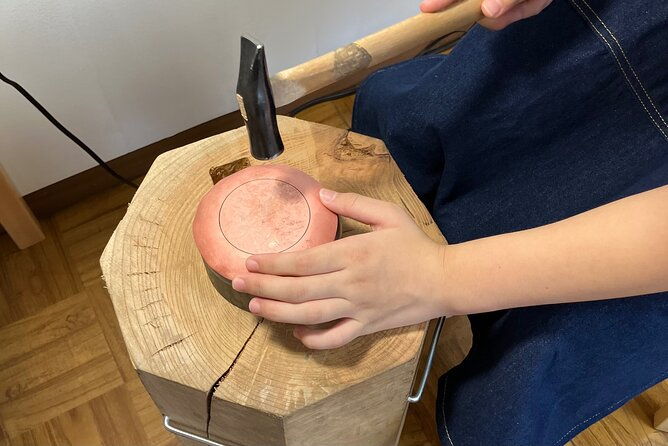 traditional-craft-experience-copper-tray-making-in-kyoto