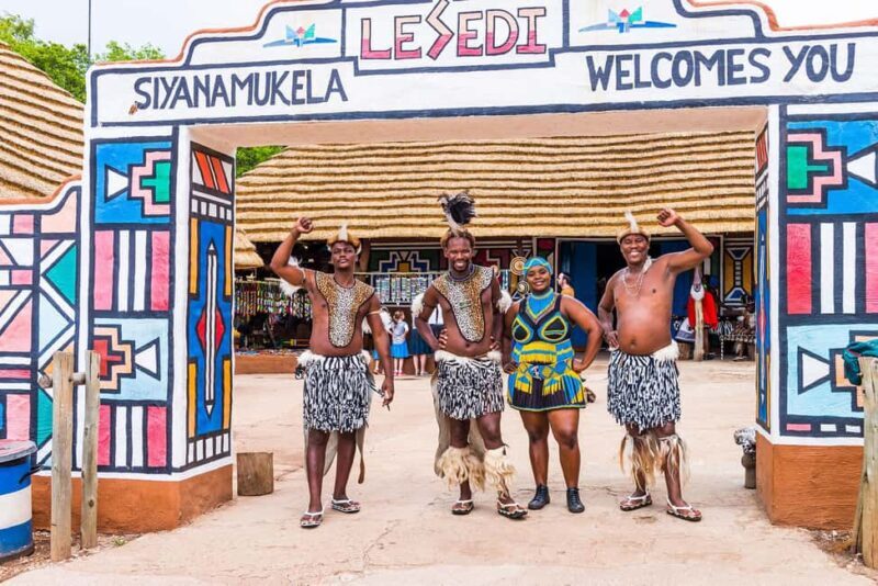 Traditional Cultural Viliage and Lion and Safari Park Combo - Key Points