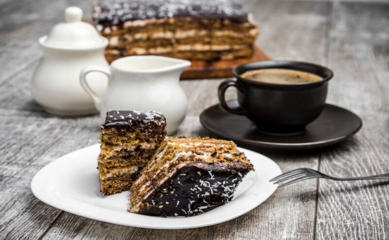 traditional-czech-food-and-prague-old-town-private-tour