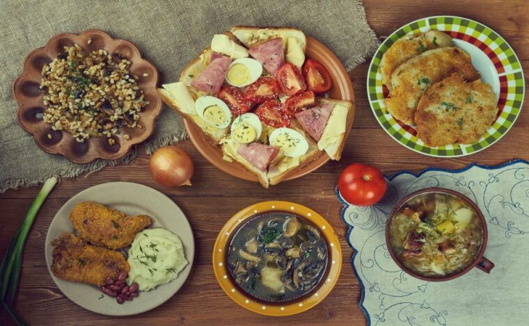 traditional-czech-food-and-prague-old-town-private-tour