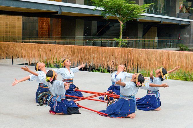 Traditional dance of West Manggarai - What to Expect at the Performance