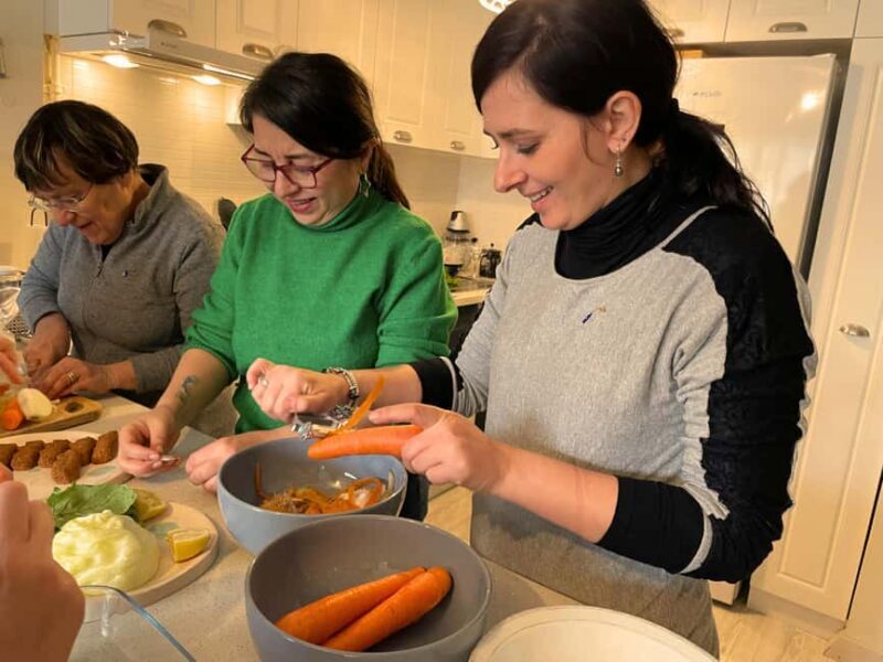 Traditional Home Cooking with a Local in stanbul Center - The Sum Up