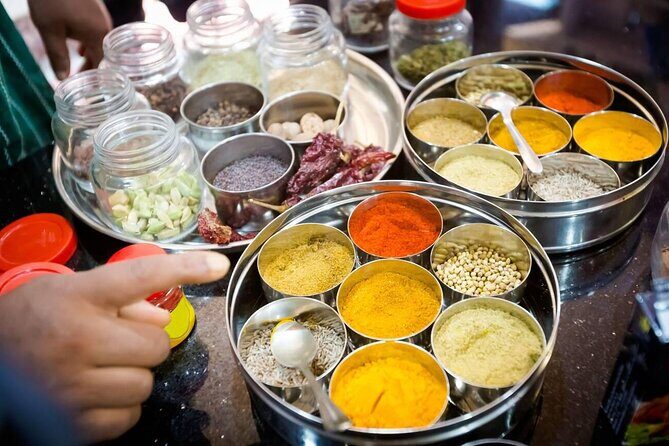 Traditional Indian Cooking Class with Family Experience - A Closer Look at the Experience